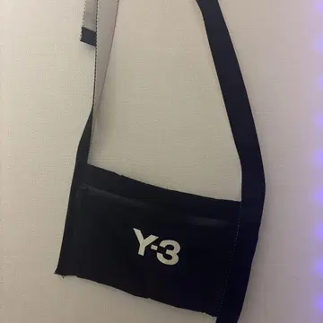 Y-3 숄더백 블랙