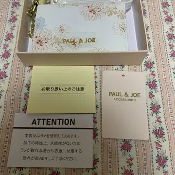 PAUL & JOE 크리잔테맘 라메 장식 교통카드 지갑