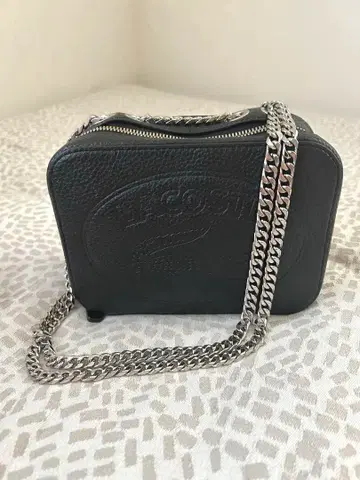 최종 가격 인하! 라코스테 숄더백 카메라백 로고 가죽 체인