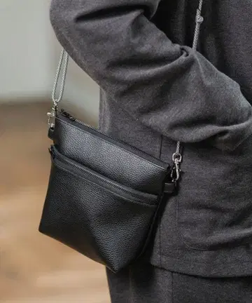 Magine Synthetic Leather Mini