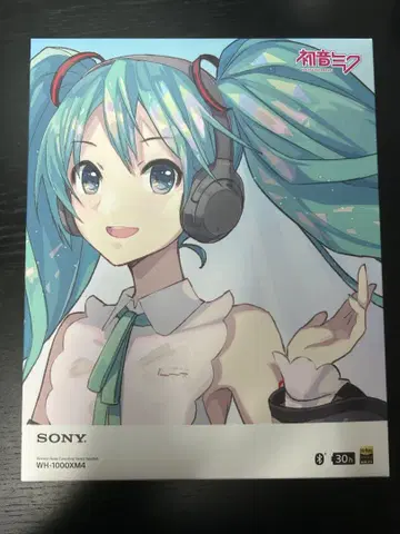 SONY WH-1000XM4 하츠네 미쿠 모델 헤드폰
