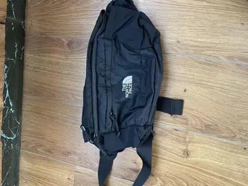 THE NORTH FACE 바디백 블랙