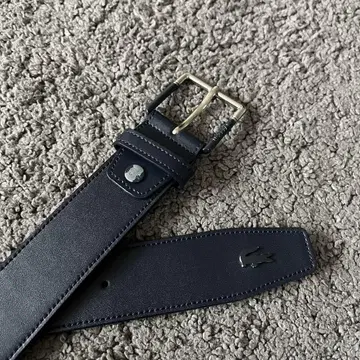 LACOSTE 소가죽 가죽 벨트 ( 네이비 )