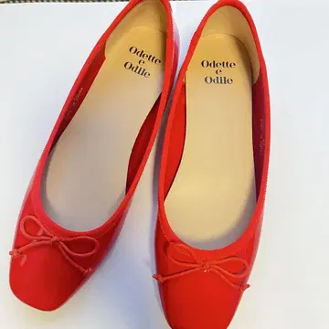 Odette e Odile 빨간색 발레 슈즈 새상품급