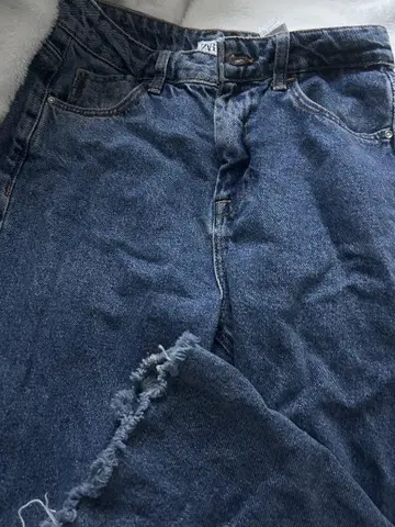 ZARA 데미지 가공 데님 팬츠
