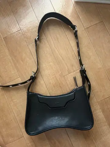 숄더백