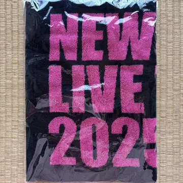 NEWS LIVE TOUR 2025 변신 타월