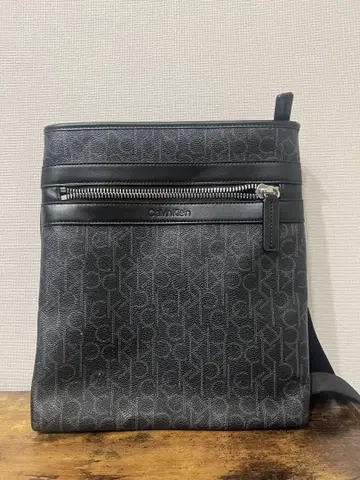 Calvin Klein 블랙 숄더백