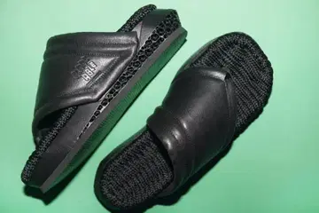 A-POC ISSEY MIYAKE TYPE-III 샌들 블랙