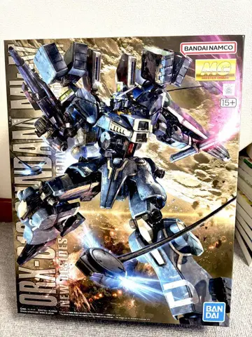 MG 1/100 건담 Mk-V