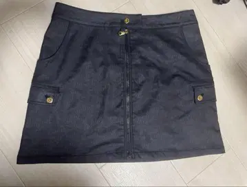 Callaway 블랙 타이트 스커트