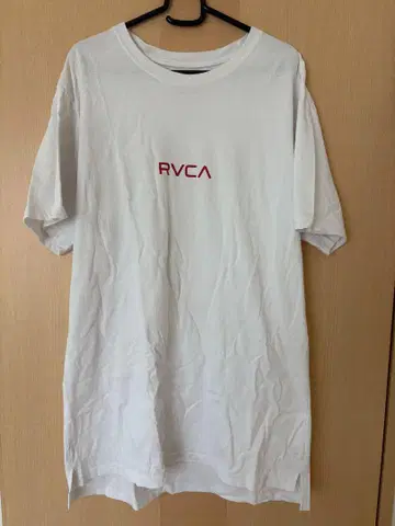 RVCA T셔츠