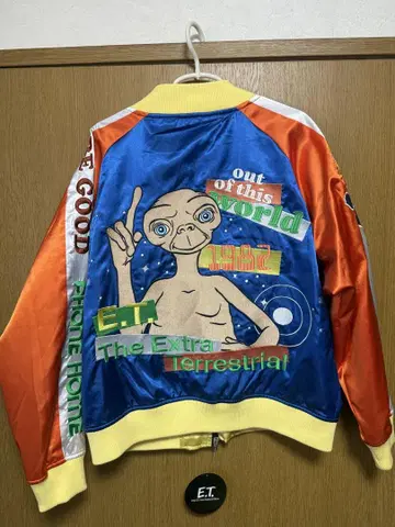 E.T. 스카잔 1982년 디자인