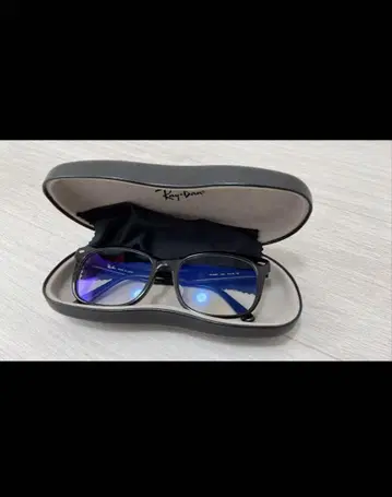 Ray-Ban 블루라이트 차단 안경 케이스 포함