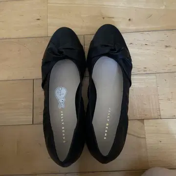 JELLY BEANS 블랙 플랫슈즈 23.5cm