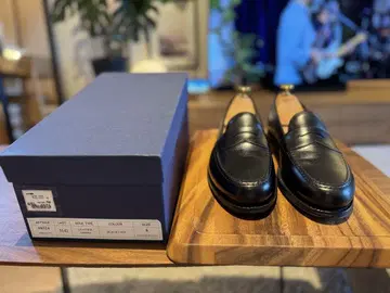 새상품급 잘란 스리와야 코인 로퍼 size 8 슈키퍼/박스 포함