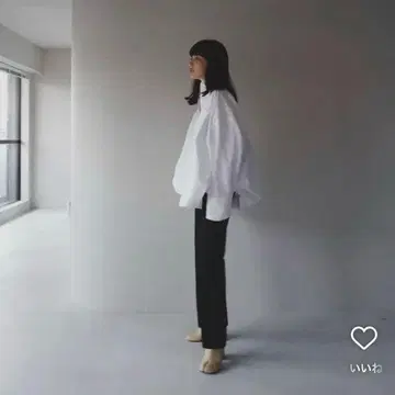 etre tokyo 벌룬 실루엣 셔츠 칼라 롱 상의 화이트