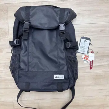 ALPHA INDUSTRIES 블랙 백팩