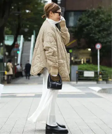 미사용 새상품 택 포함 CALUX QUILTED JACKET