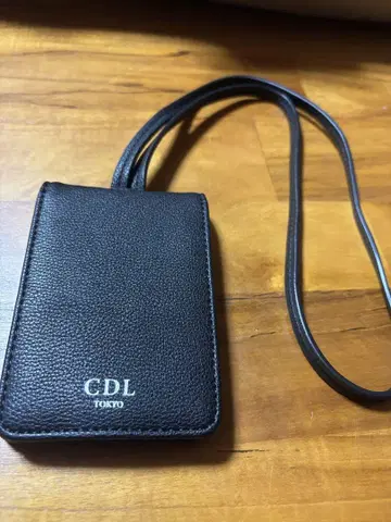 미사용 새상품 CDL 블랙 가죽 패스 케이스