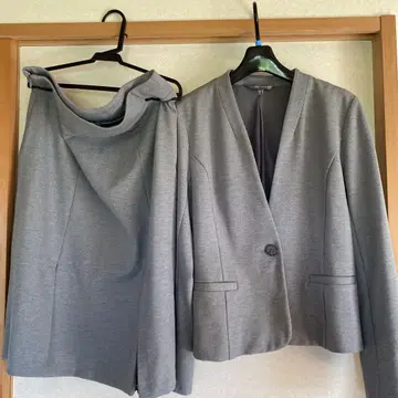 LAURA ASHLEY 그레이 정장 세트 사이즈 9, 11