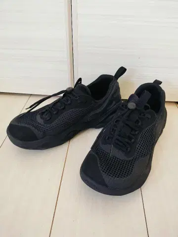 MERRELL 메쉬 스니커즈