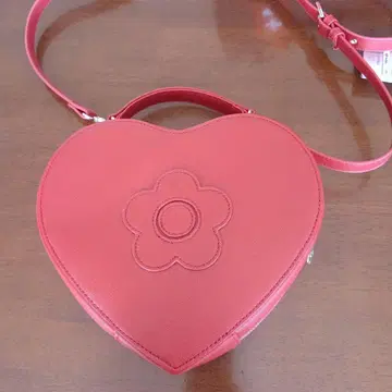 MARY QUANT 하트형 숄더백 레드
