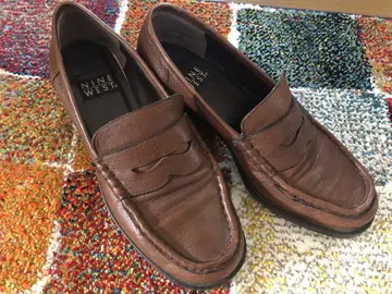 NINE WEST 브라운 로퍼 약 5cm 힐 25.5cm