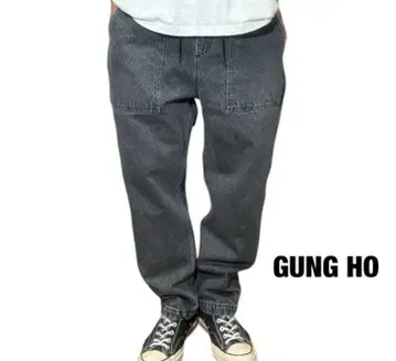 GUNG HO 다크 그레이 데님 팬츠