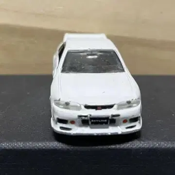 토미카 NISSAN GT-R 닛산 스카이라인 GTR R33