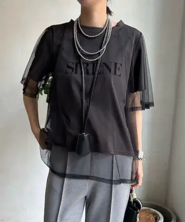 새상품 이번 시즌 DOUDOU 튤 레이어드 로고 TEE