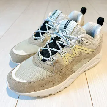 새상품급 KARHU 카루 스니커즈 퓨전 2.0 US 6 24cm