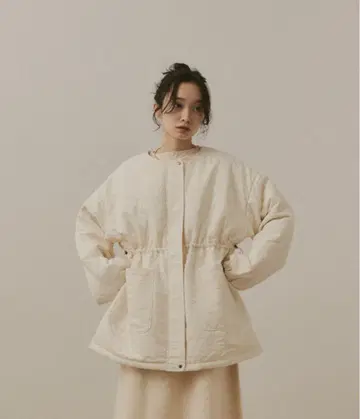 moi tytto 뉘앙스 패턴 퀼팅 블루종 코트
