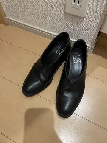 AMIMANERA 블랙 가죽 로퍼