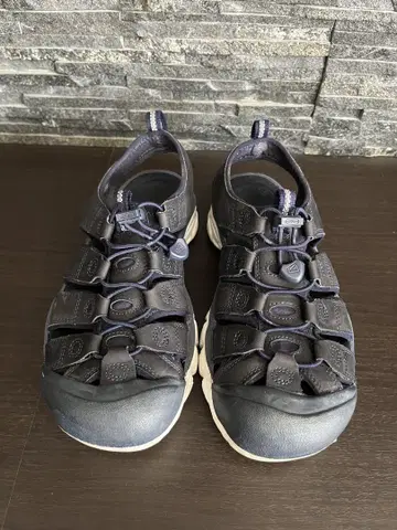 KEEN 킨 Newport 뉴포트