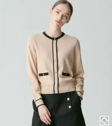 새상품 allureville 알아바일 배색 포켓 크루 가디건