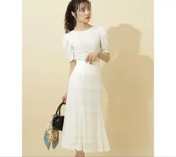 보더 레이스 머메이드 스커트