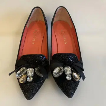 다이애나 DIANA 펌프스 로우힐 비쥬 라메 반짝반짝 22.5