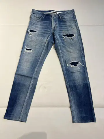 [ 특가 ] 일본제 e JEANS 데미지 가공 슬림핏 데님 팬츠