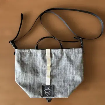 TABITIBI Tote 타비치비 토트 로우로우 마운틴 웍스
