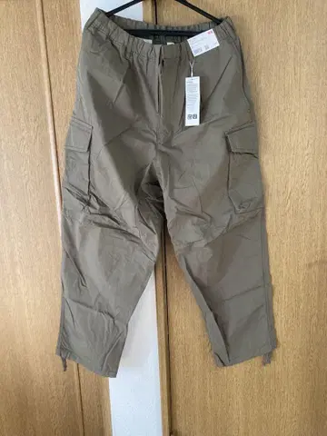 UNIQLO U 와이드핏 파라슈트 카고 팬츠 L 올리브 새상품
