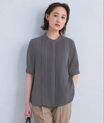 그린 레이블 릴랙싱 피코핀턱 블라우스