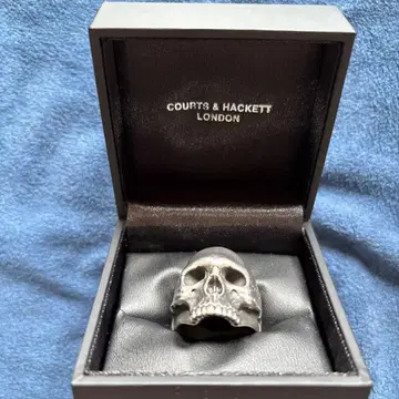 Courts and Hackket Death Head Ring 24호