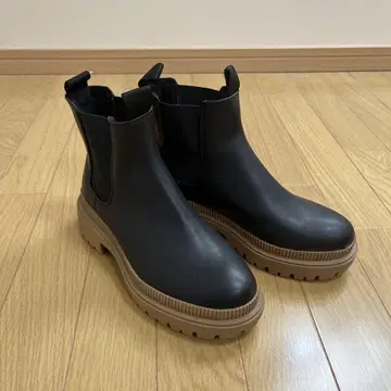 블랙 사이드 고어 부츠 합성 피혁