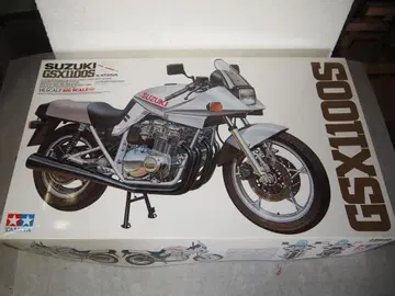 타미야 SUZUKI GSX1100S 카타나 1/6 스케일 미사용 새상품