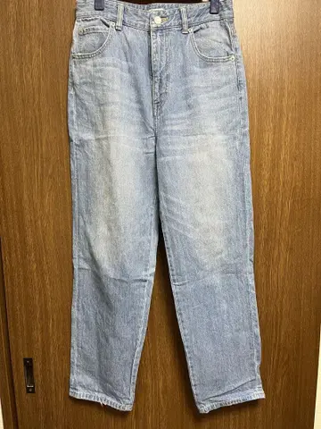 LOWRYS FARM 라이트 블루 데님 팬츠
