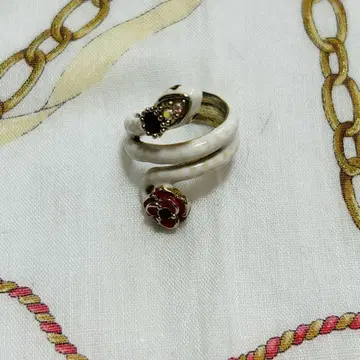 ANNASUI 뱀 모티브 이어커프 반지
