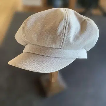RUBEN 베이지 헌팅 캡