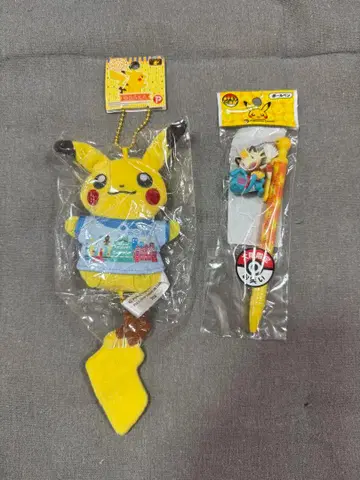 오사카 한정 포켓몬 피카츄 볼펜과 키링 세트