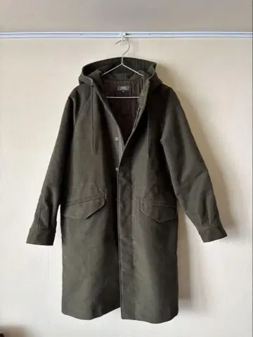 A.P.C 후드 부착 충전솜 모즈 코트 몰스킨 xs